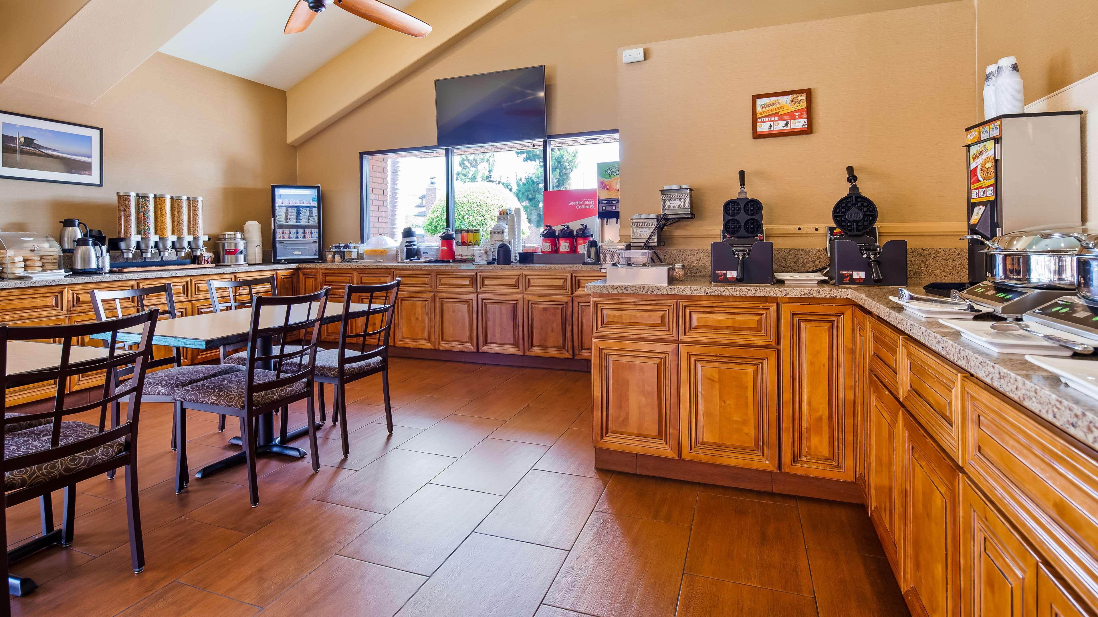 Best Western Plus Redondo Beach Inn Ngoại thất bức ảnh