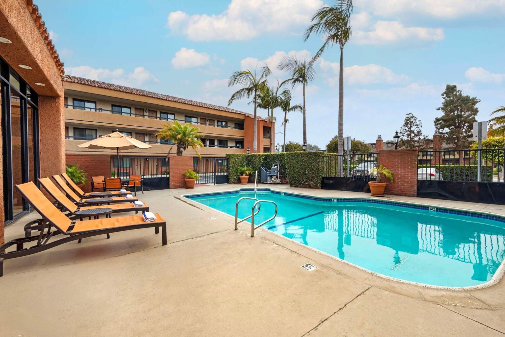 Best Western Plus Redondo Beach Inn Ngoại thất bức ảnh