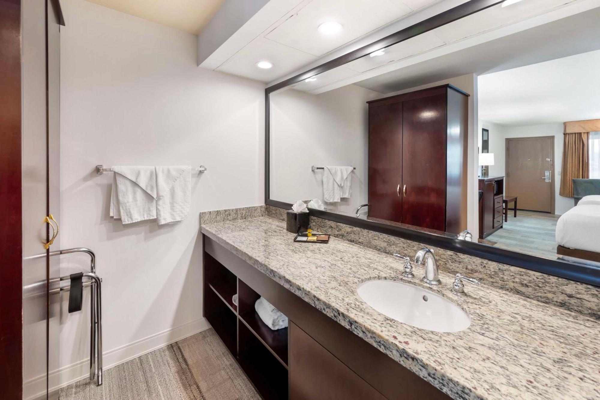 Best Western Plus Redondo Beach Inn Ngoại thất bức ảnh
